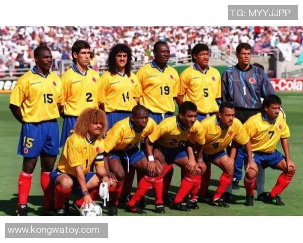 世界杯经典回放日本对阵哥伦比亚的精彩比赛瞬间回顾